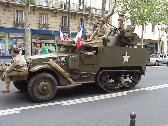 Desfile Comemorativo da Libertao de Paris - Final da 2 Guerra Mundial