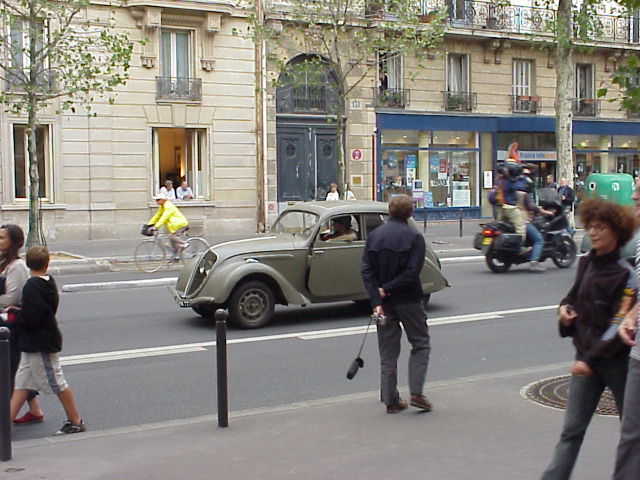 Desfile Comemorativo da Libertao de Paris - Final da 2 Guerra Mundial
