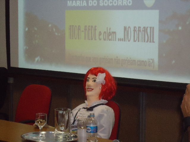 Ator-Rede-e-alm...No Brasil